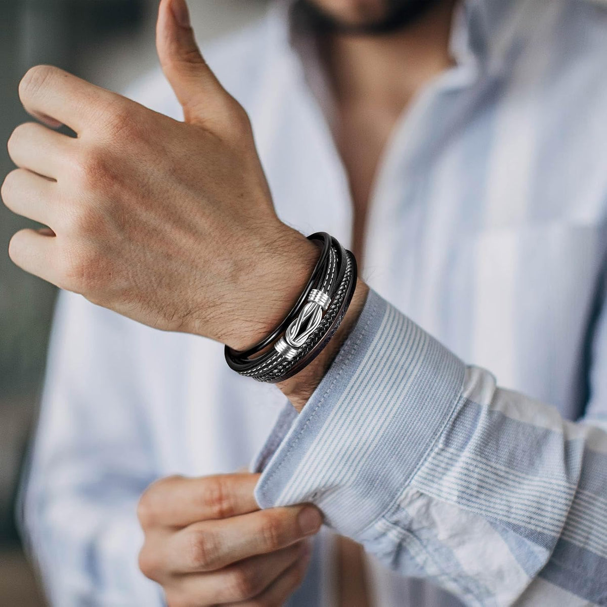 Pulsera de Cuero Infinito Multicapa para Hombre