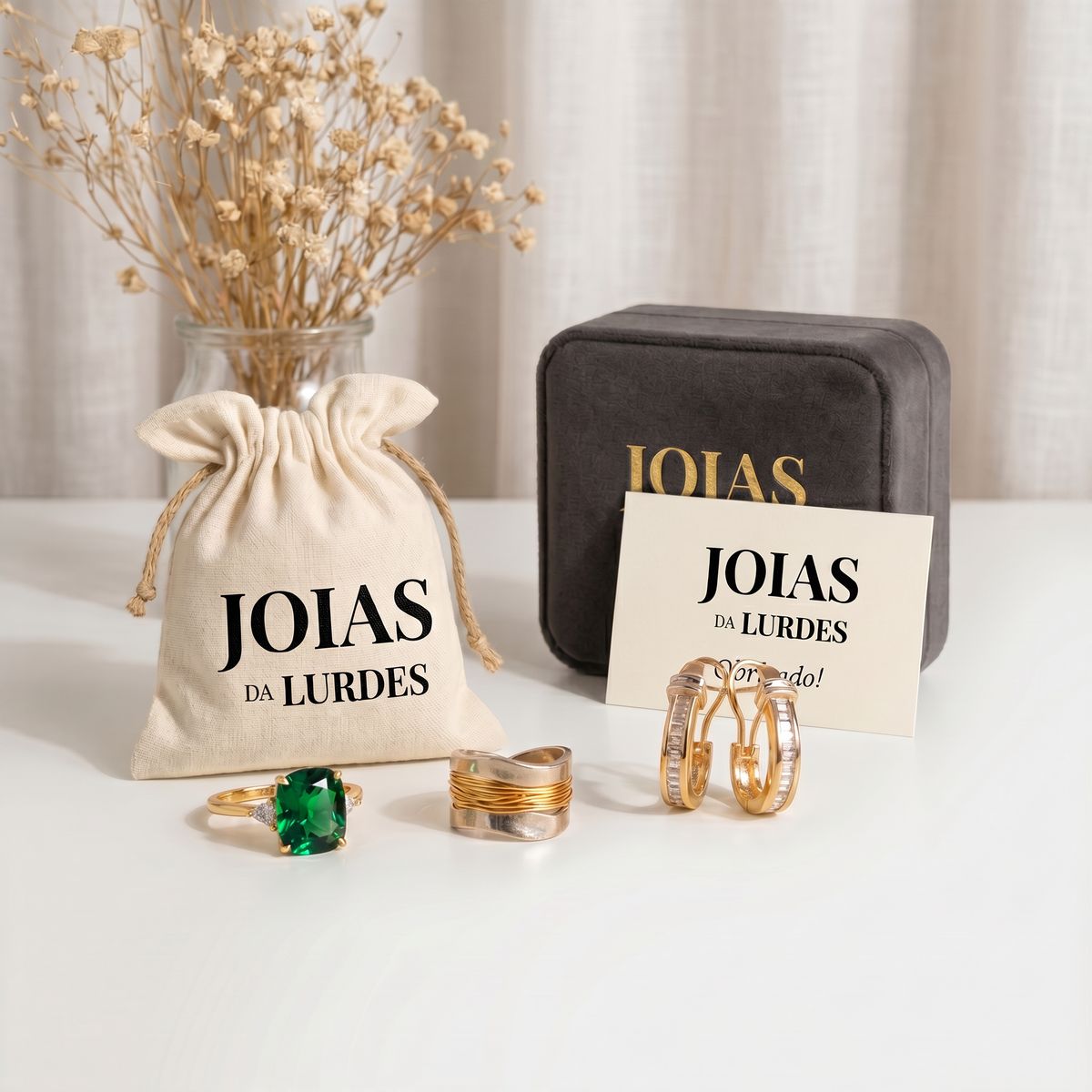 Anillo con Piedras de Cristal